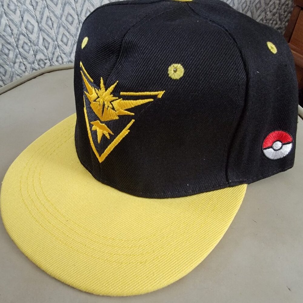 Pokémon Go Team Instinct Embroidered Snapback Style Cap